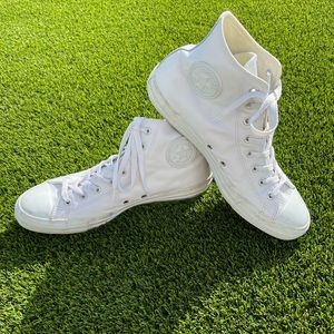 Rare white leather converse high tops size 13